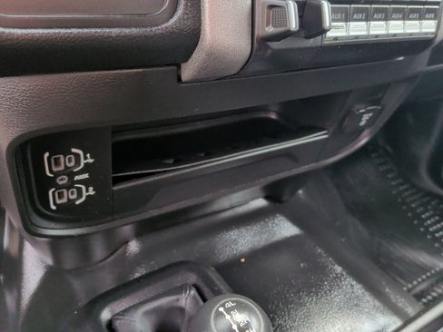 Used 2024 RAM 3500 Tradesman AWD/4WD image 29