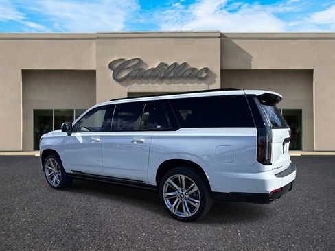 New 2026 Cadillac Escalade ESV Sport image 5