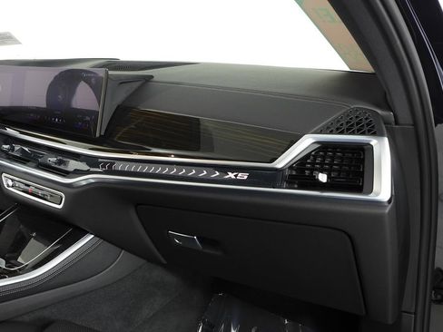 Used 2024 BMW X5 sDrive40i w/ M Sport Package RWD image 14