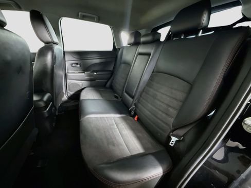 Used 2023 Mitsubishi Outlander Sport ES AWD/4WD image 25