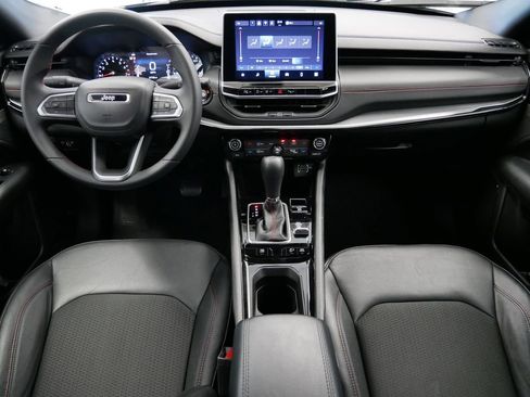 Certified 2024 Jeep Compass Trailhawk image 12