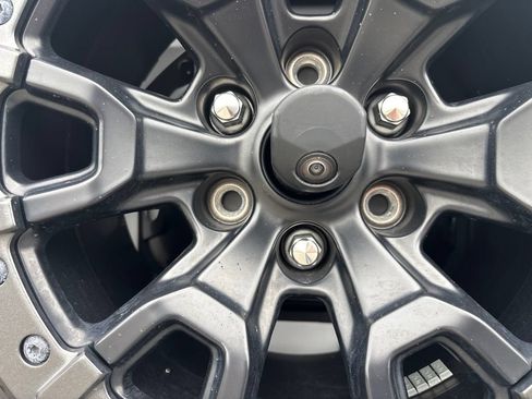 Used 2024 Ford Bronco Raptor w/ Interior Carbon Fiber Pack 6 AWD/4WD image 14