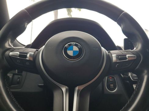 Used 2018 BMW M4 Coupe image 22