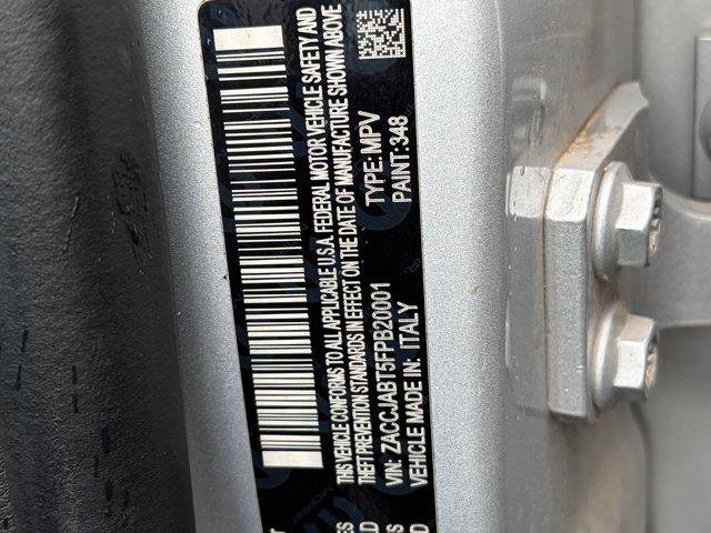 Used 2015 Jeep Renegade Latitude w/ Popular Equipment Group FWD image 10