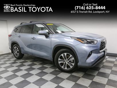 Used 2022 Toyota Highlander XLE