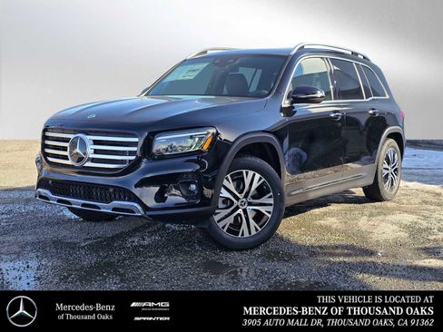 Used 2024 Mercedes-Benz GLB 250 4MATIC image 1