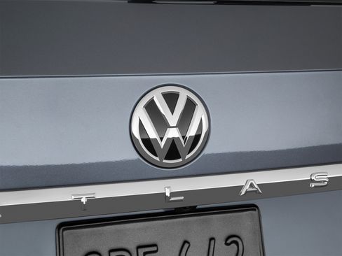 Used 2018 Volkswagen Atlas SE FWD image 64