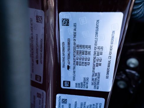 Used 2025 Cadillac Escalade IQ Luxury 2 w/ LPO, Premium Carpet Package AWD/4WD image 55