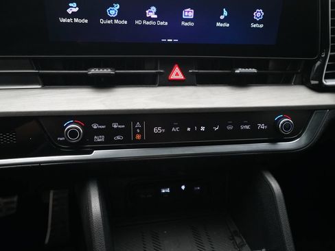 Used 2025 Kia Sportage X-Pro AWD/4WD image 21