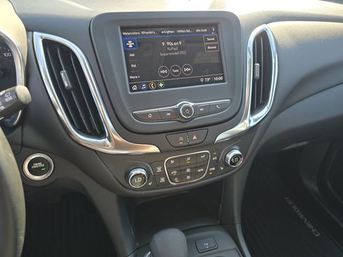 Used 2023 Chevrolet Equinox LT FWD image 34