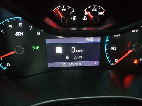 Used 2022 Chevrolet Colorado Z71 w/ LPO, Power Package image 2