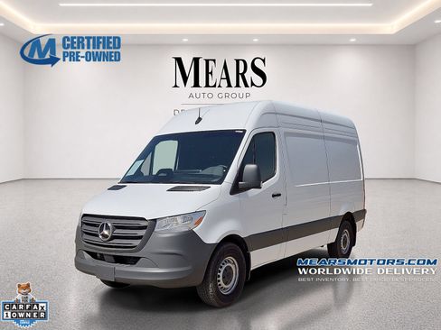 Used 2025 Mercedes-Benz Sprinter 2500 image 1