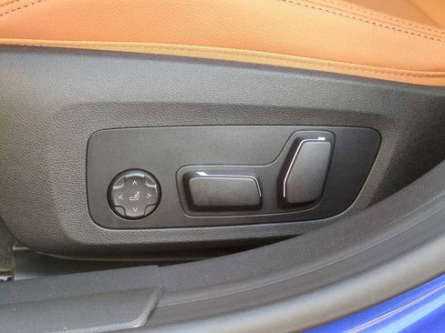 Used 2025 BMW i4 M50 w/ Premium Package image 17