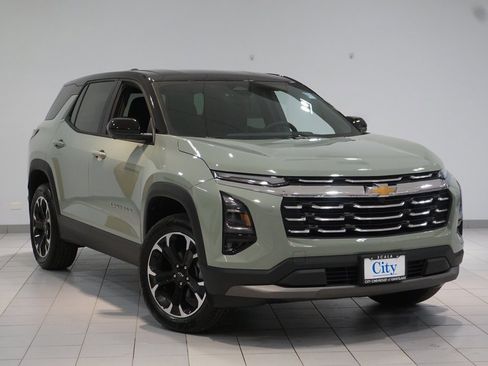 New 2026 Chevrolet Equinox LT w/ Convenience Package II image 2