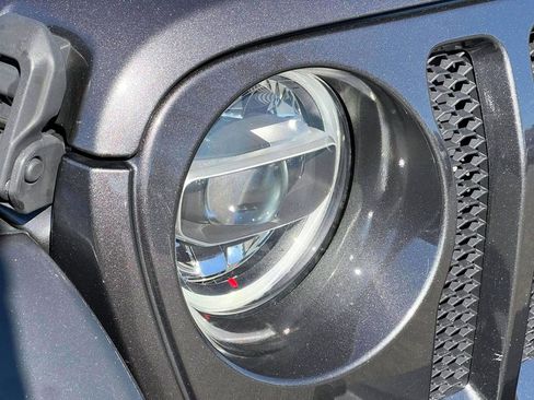 Certified 2021 Jeep Wrangler Unlimited Sport image 9