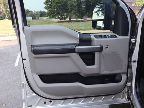 Used 2019 Ford F350 XLT w/ XLT Value Package AWD/4WD image 23