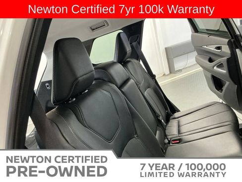 Used 2025 INFINITI QX60 Luxe FWD image 21