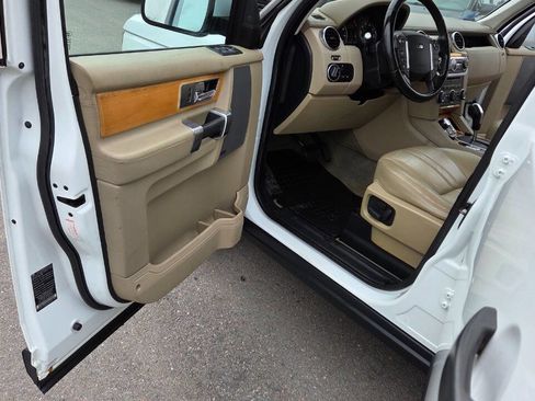 Used 2012 Land Rover LR4 HSE image 25