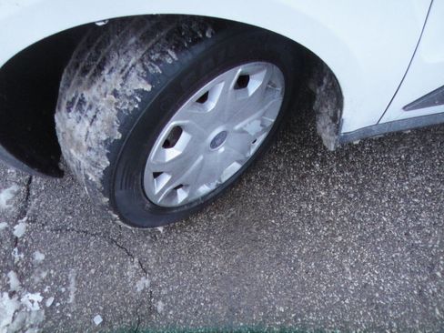 Used 2018 Ford Transit Connect XL image 22