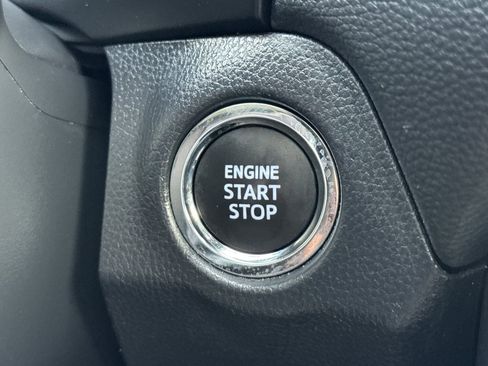 Used 2023 Toyota RAV4 XLE Premium image 22