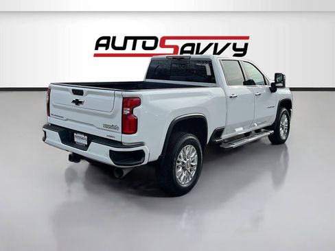 Used 2022 Chevrolet Silverado 3500 High Country w/ Z71 Off-Road Package image 7