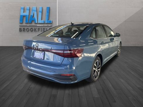 New 2026 Volkswagen Jetta SE image 5