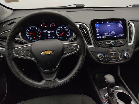 Used 2023 Chevrolet Malibu LS FWD image 22