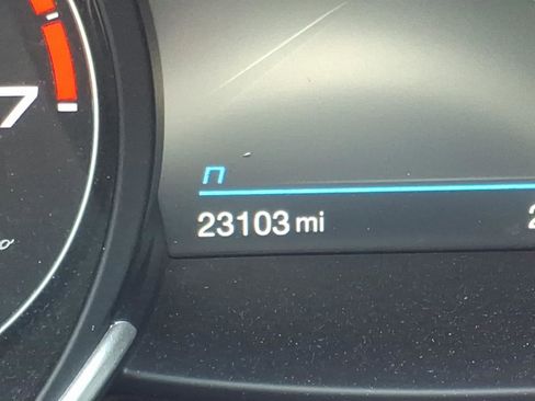Used 2023 Alfa Romeo Giulia Veloce RWD image 30