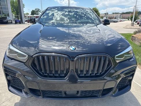 Used 2022 BMW X6 M50i w/ Dynamic Handling Package AWD/4WD image 10