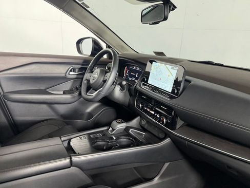 Used 2023 Nissan Rogue Platinum w/ Platinum Premium Package FWD image 33