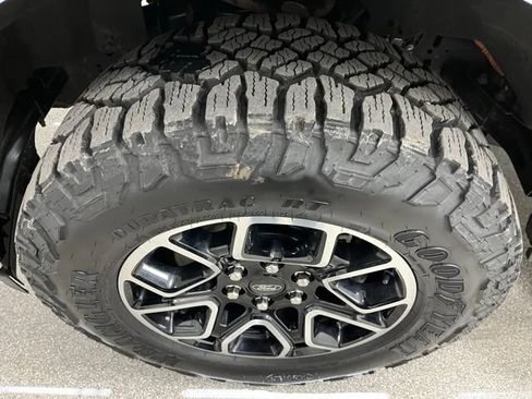Used 2021 Ford F150 XLT w/ Equipment Group 301A Mid AWD/4WD image 15