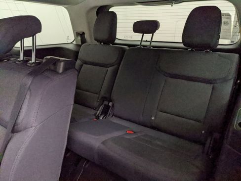 New 2025 Ford Expedition Active image 23