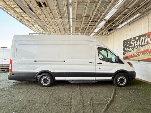 Used 2018 Ford Transit 350 148 High Roof Extended image 9