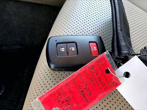 Used 2021 Toyota 4Runner Limited image 14