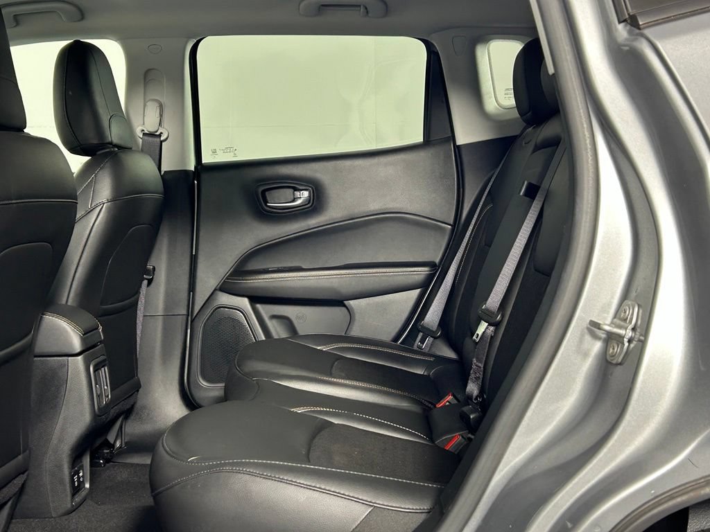 Used 2021 Jeep Compass Latitude w/ Convenience Group AWD/4WD image 15