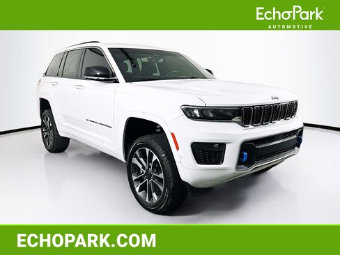 Used 2022 Jeep Grand Cherokee Overland w/ Advanced Protech Group III image 1