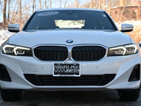 Used 2024 BMW 330i xDrive Sedan image 10