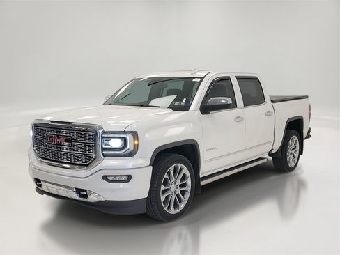 Used 2018 GMC Sierra 1500 Denali w/ Denali Ultimate Package image 3