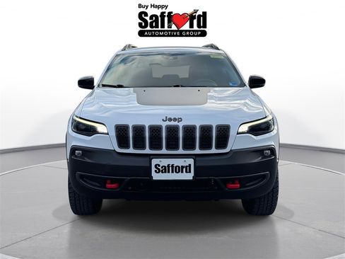 Used 2022 Jeep Cherokee Trailhawk image 7