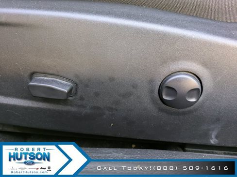 Used 2023 Dodge Challenger SXT w/ Blacktop Package image 13