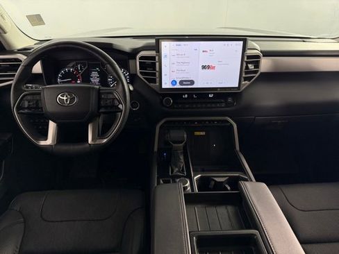Used 2023 Toyota Tundra Limited image 25