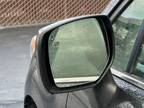 Used 2015 Subaru Forester 2.5i Limited image 19