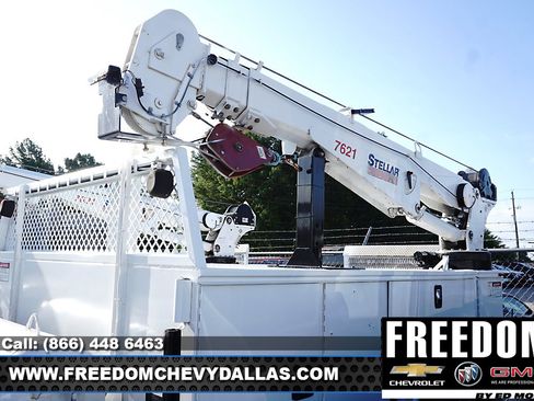 Used 2015 Ford F550 4x4 Regular Cab Super Duty image 10