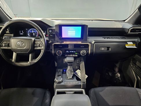 New 2026 Toyota Tacoma SR5 AWD/4WD image 9