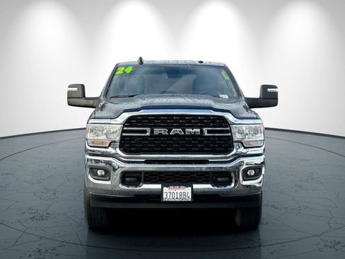 Used 2024 RAM 2500 Big Horn w/ Bed Utility Group image 9