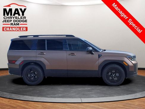 Used 2025 Hyundai Santa Fe XRT AWD/4WD image 2