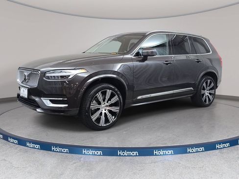 Used 2024 Volvo XC90 T8 Plus AWD/4WD image 1