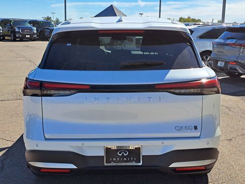 Certified 2026 INFINITI QX60 Pure w/ Cargo Package AWD/4WD image 3