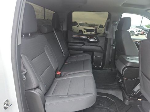Used 2022 Chevrolet Silverado 1500 LT RWD image 26