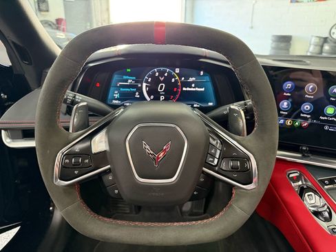 Used 2023 Chevrolet Corvette Stingray Preferred Conv w/ 2LT RWD image 17
